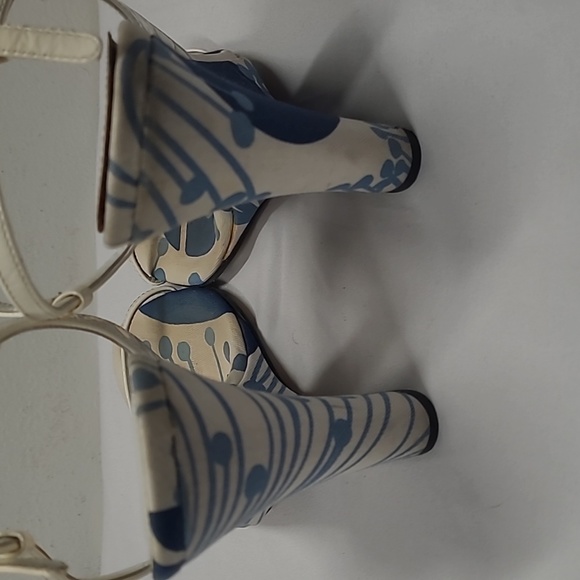 Women's Dolce & Gabbana Wedge Heel Sandal - Picture 4 of 7